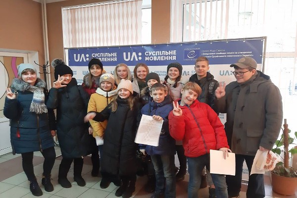На UA: Українське радіо Рось над серією аудіороликів про булінг працюють спільно зі школярами 