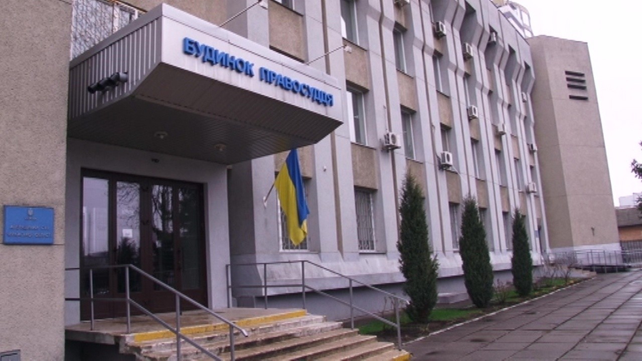 96  черкасців  звернулись до суду, аби відновити своє право голосу на виборах президента України в першому турі