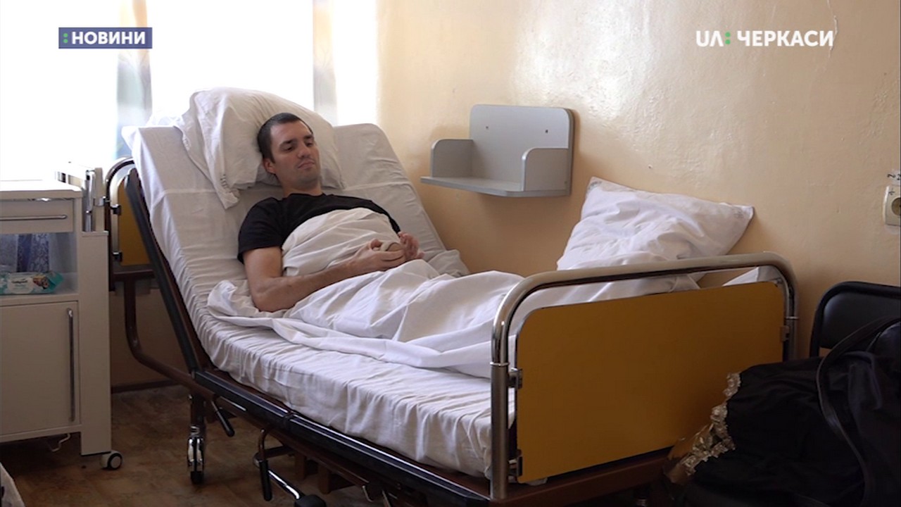 Місяць у лікарні перебуває травмований під час автоперегонів Андрій Кіхтенко